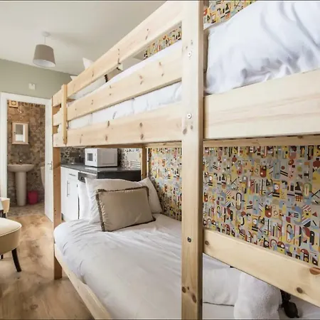New Georgian Self-catered At The Spire Apartament *