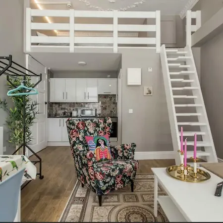 New Georgian Self-catered At The Spire Apartman Dublin