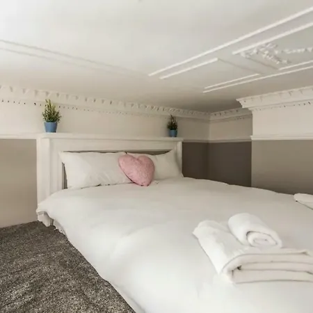 Apartament New Georgian Self-catered At The Spire Dublin