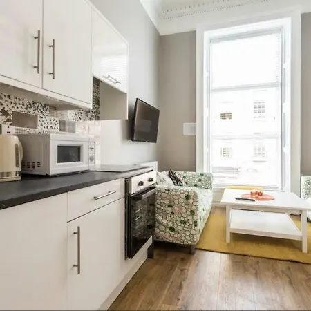 New Georgian Self-catered At The Spire Apartament *
