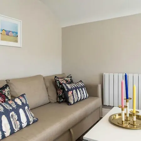 New Georgian Self-catered At The Spire Apartament *