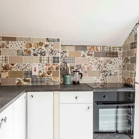 New Georgian Self-catered At The Spire Apartament